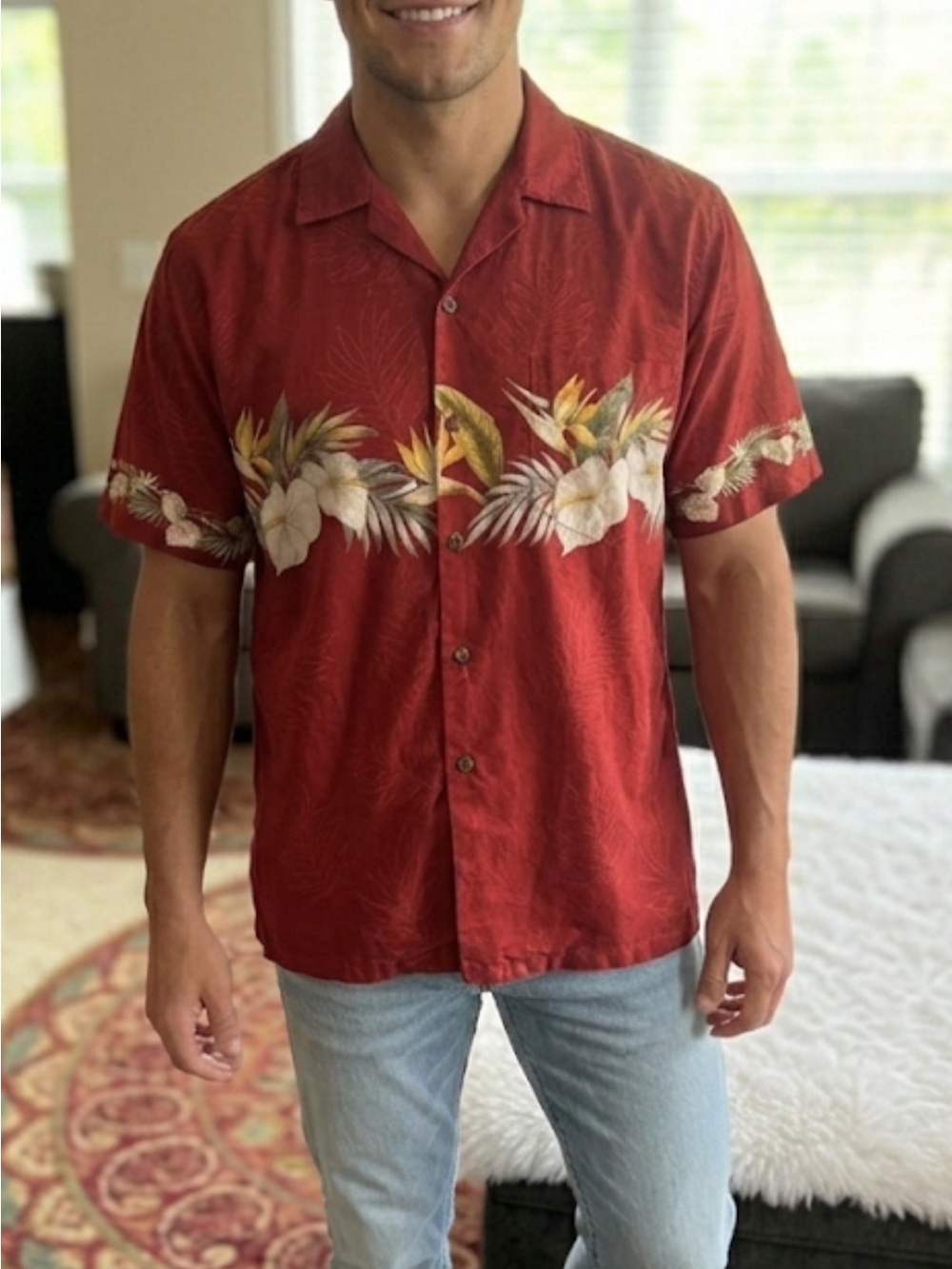 Men's Red Floral Hawaiian Camp Shirt - Unknown Brand 205